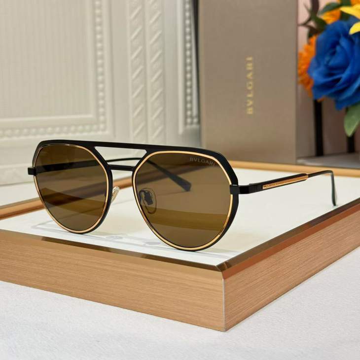 Picture of Bvlgari Sunglasses _SKUfw80535401fw